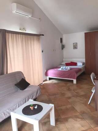 Апартаменты Apartments Ivanišević Котор Номер-студио с балконом-6
